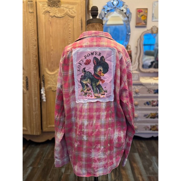 J.Crew XL Distressed Flannel with Vintage Lamb "Soft Power" Patch - Picture 6 of 6